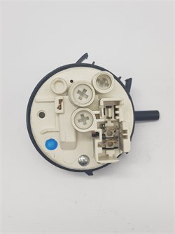 Прессостат/датчик уровня воды стиральной машины Indesit/whirlpool 37670004-Б/У