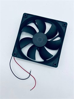 Вентилятор охлаждения Б/У BRUSHLESS DC FAN EFC-12E12H DC 12V 0.25AZP RTS17476000008533900-бу