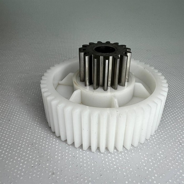 Средняя шестеренка для мясорубки MG-300G MGC-300GS MG-300GX (3071) 6g.00.02.00.000151 - фото 77193