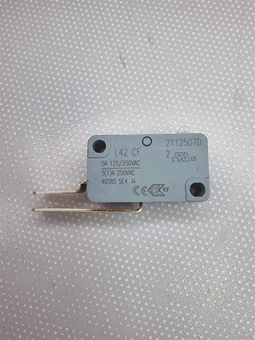 Микропереключатель Б/У для посудомоечной машины 5A 125/250V 125/250VAC TEKA DFI 74950 RTS174760000080543бу - фото 84199